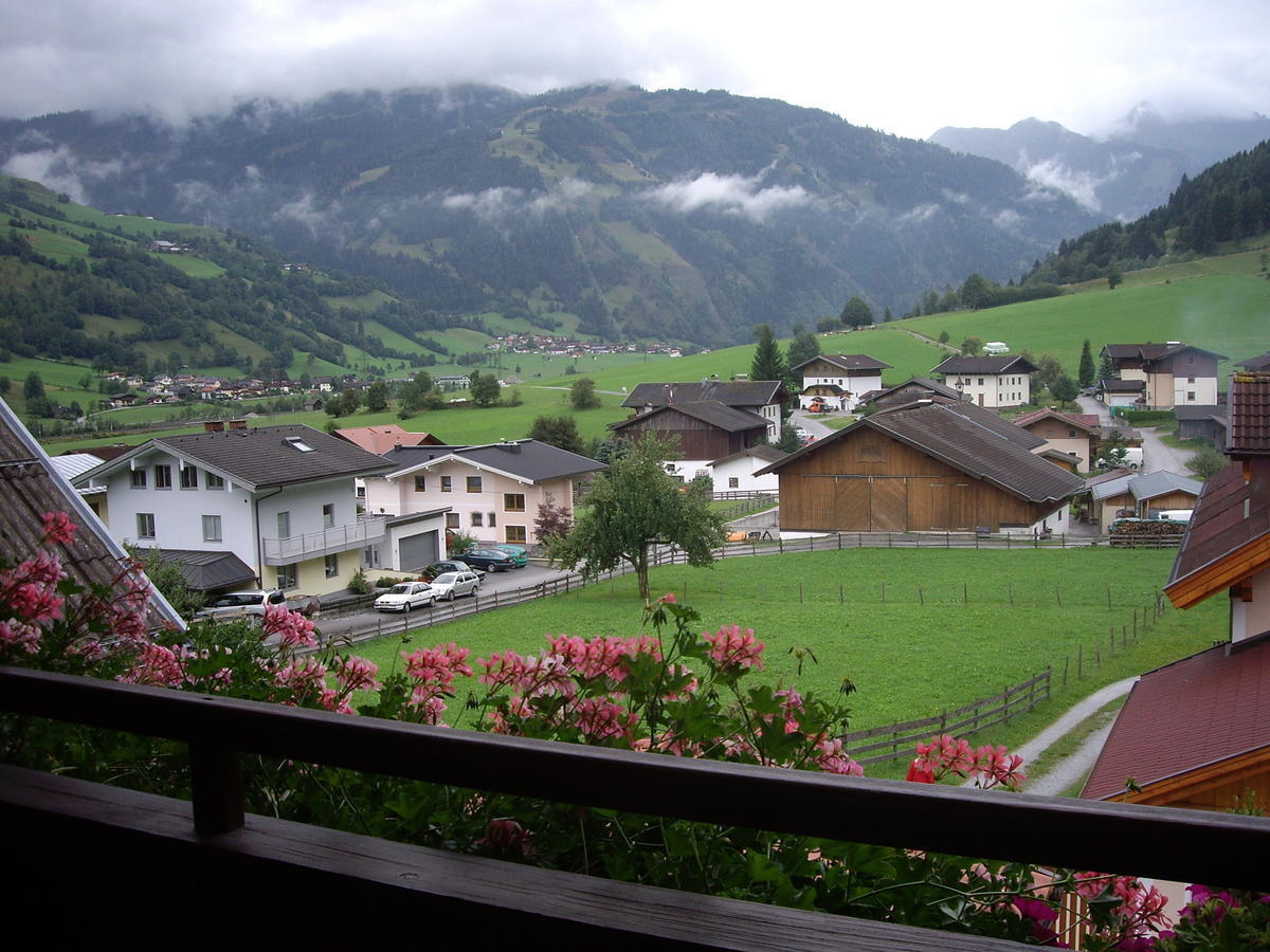 Strampflgut Apartment Dorfgastein Room photo